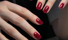 PURE Nails & Beauty