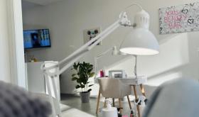 XRISBEAUTYBAR