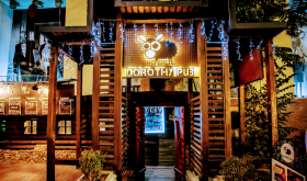 Dorothy Pub