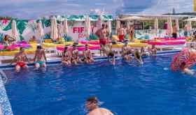 FIFTY Beach Club