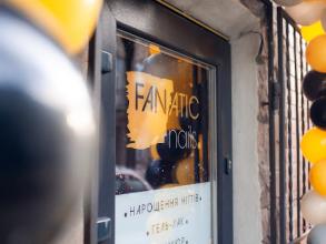 Fanatic nails