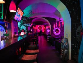 Fiji Lounge Bar