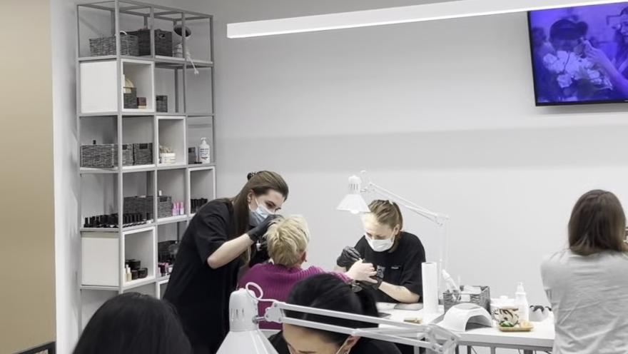 Want Nail Studio