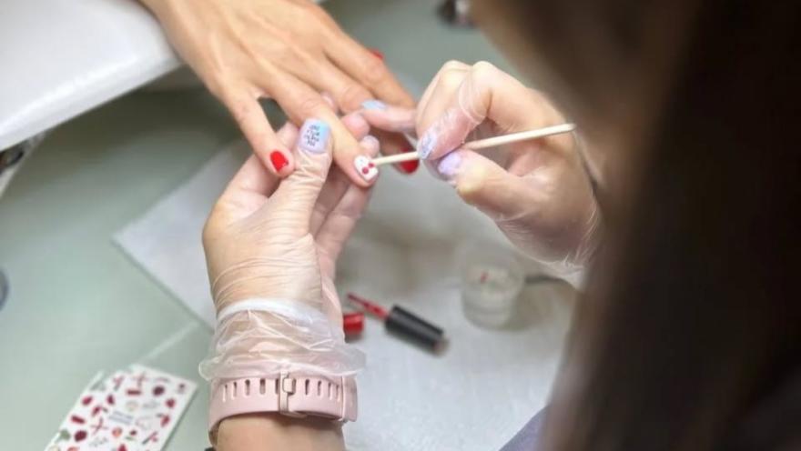 SI Nails