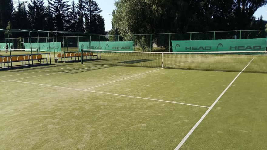 Тенісна Арена