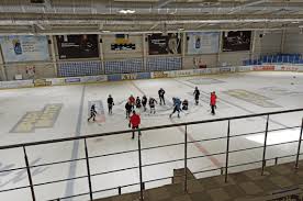 Льодова арена