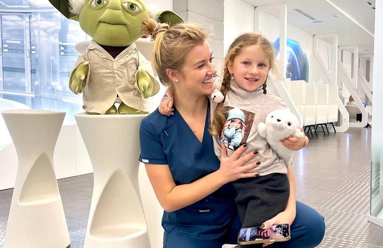 Космічний стоматологічний центр