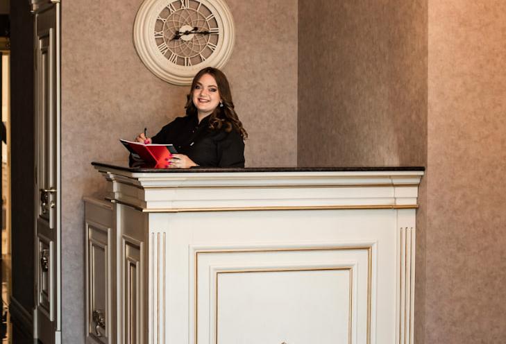 Клініка Роксани Нягул