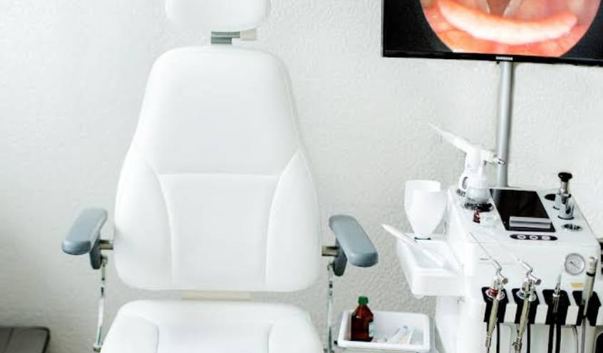 Клініка Роксани Нягул