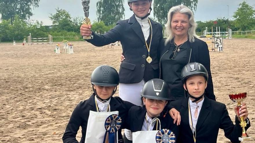 Буревісник