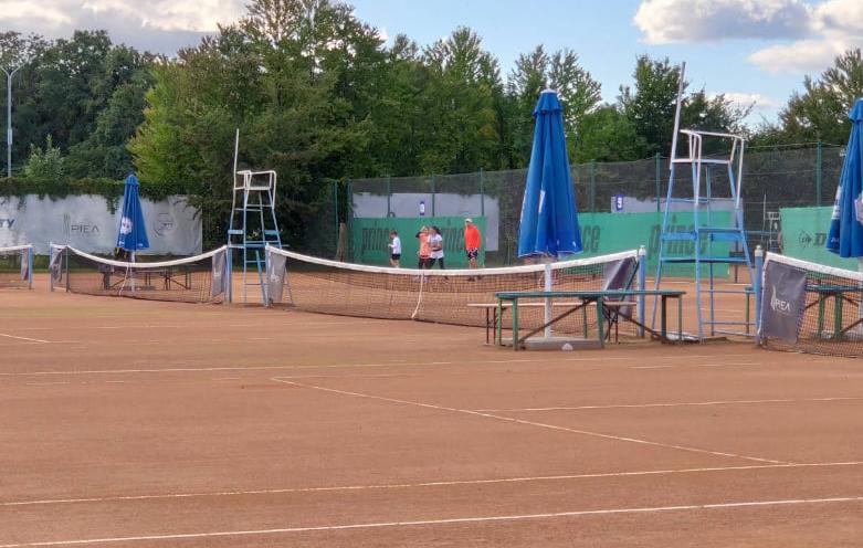 Тенісні корти Динамо