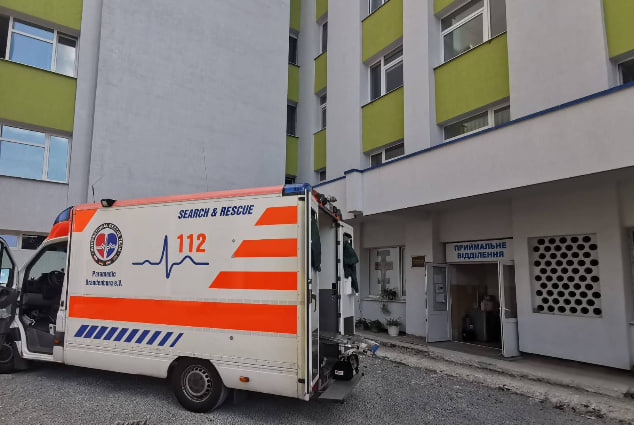 Західноукраїнський спеціалізований центр