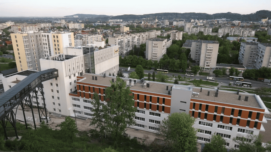 Амбулаторно-поліклінічний центр