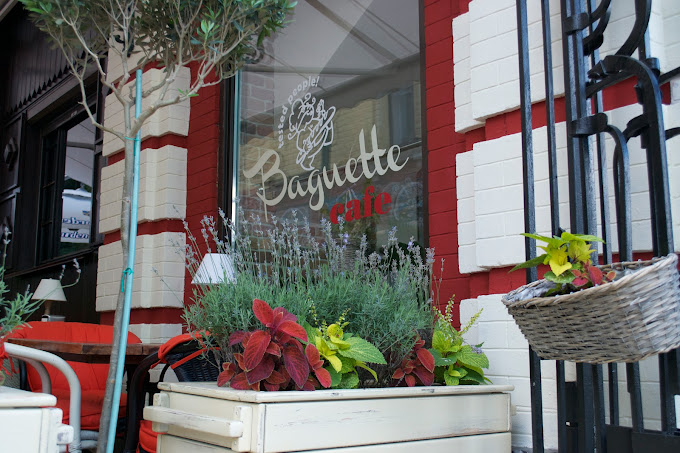 Baguette Cafe