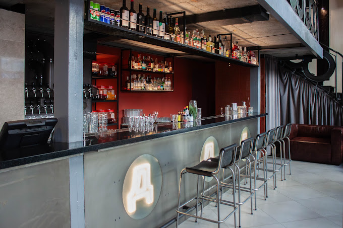 Добрий Друг