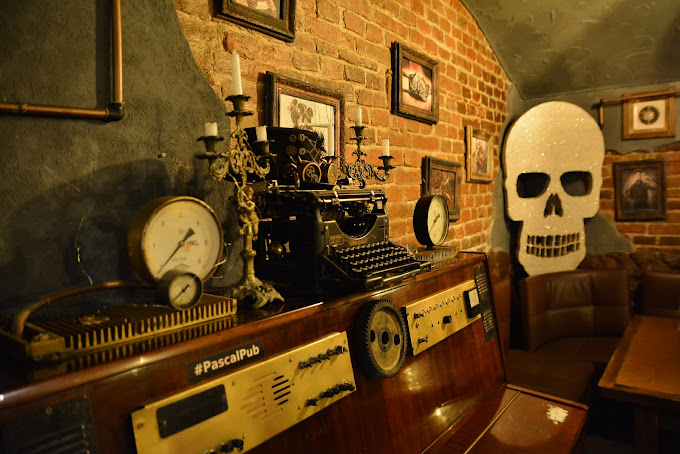 Pascal Pub