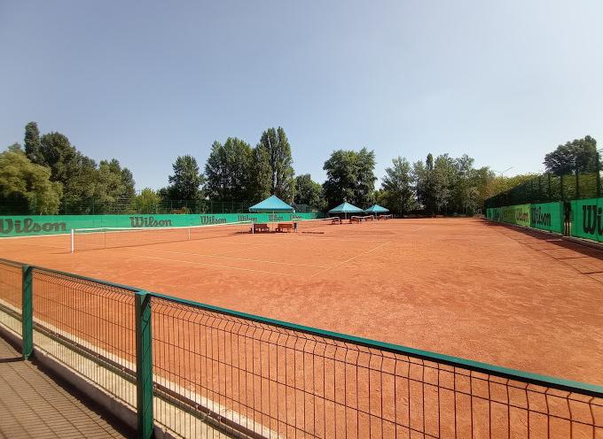 Теннисная Арена