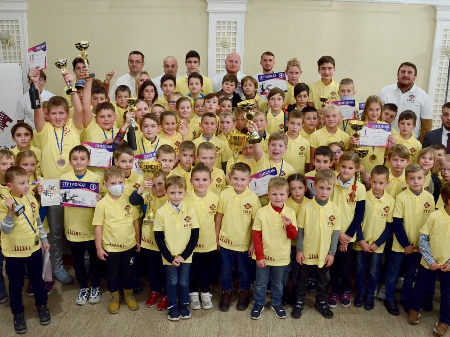 Львівська шахова академія