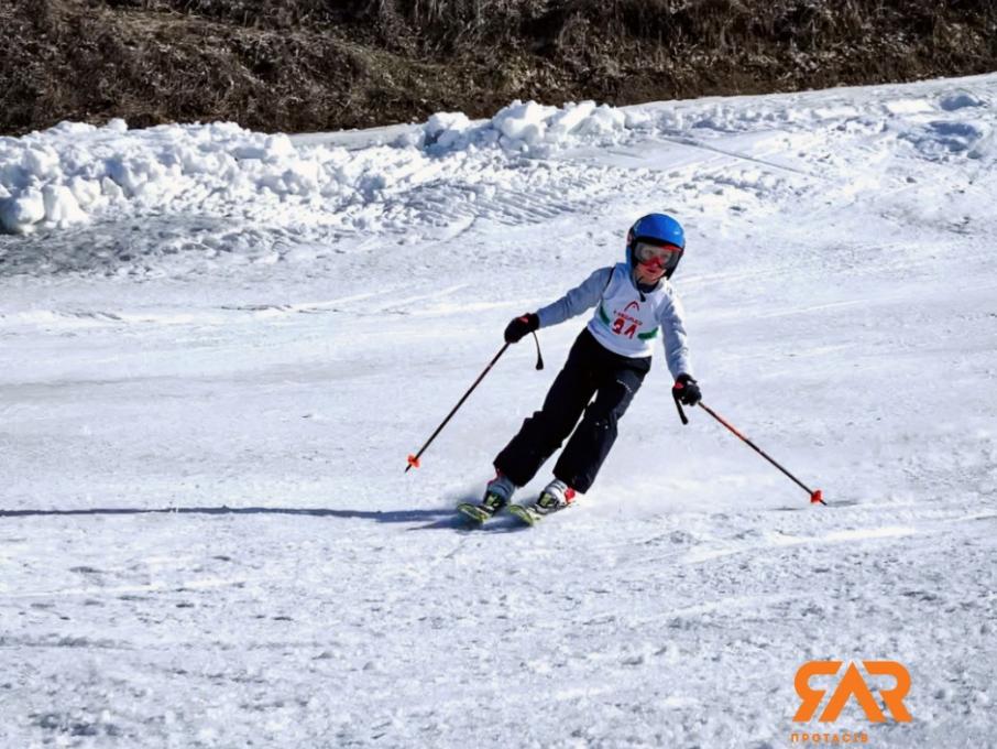 Протасів Яр