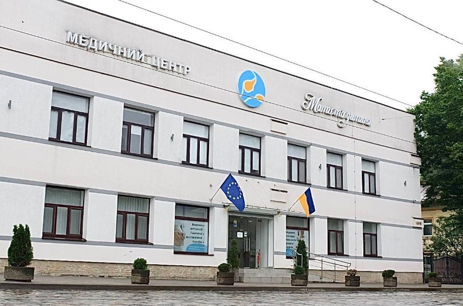 Мати та дитина