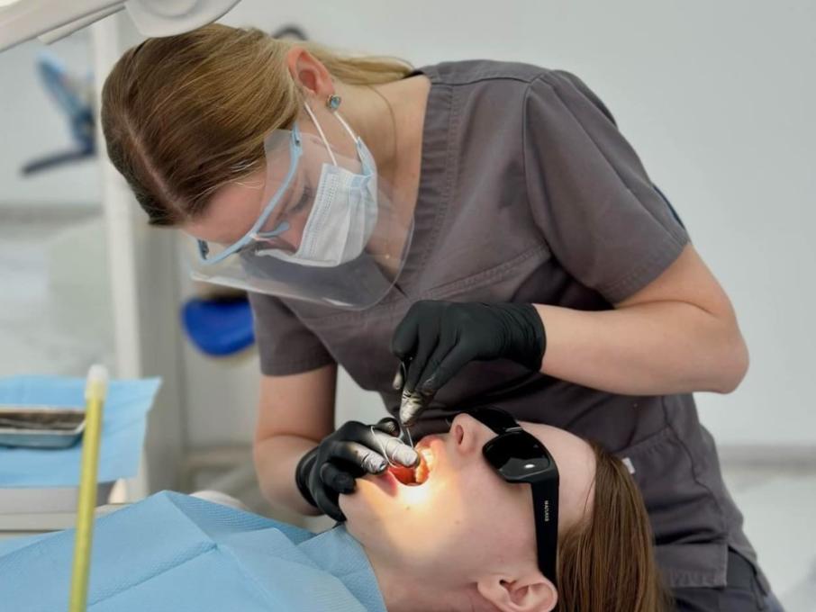 Стоматологічна клініка Dr. Kopytko