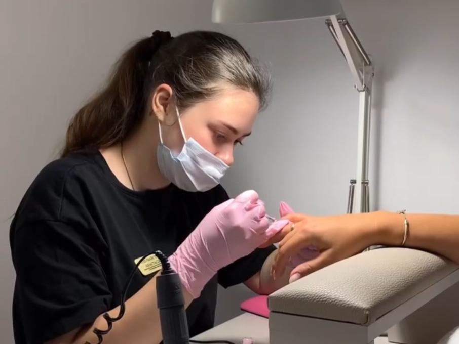 Simple Laser & Nails