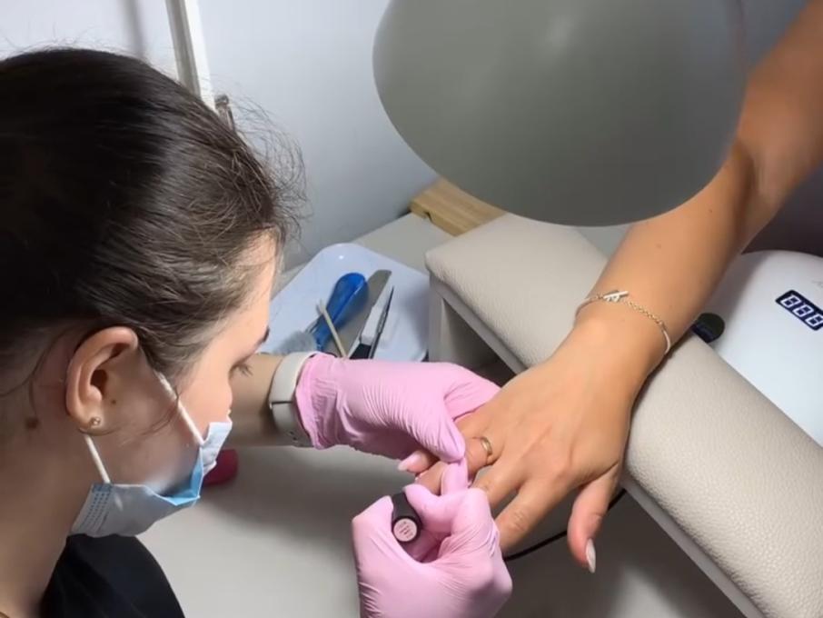 Simple Laser & Nails