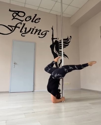 Pole Flying