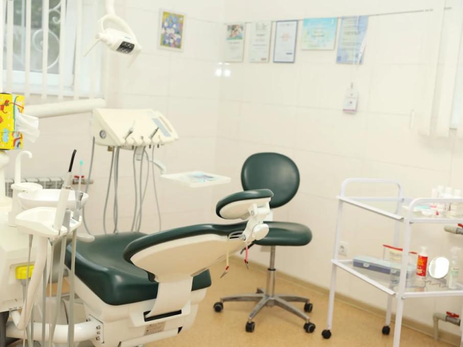 Стоматологічна клініка Олени Юрчак