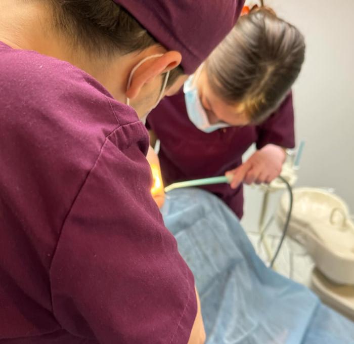 Стоматологія Олександра Сапожникова