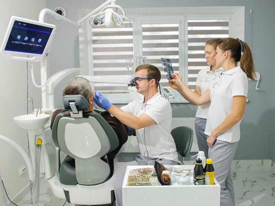 Родинна стоматологія