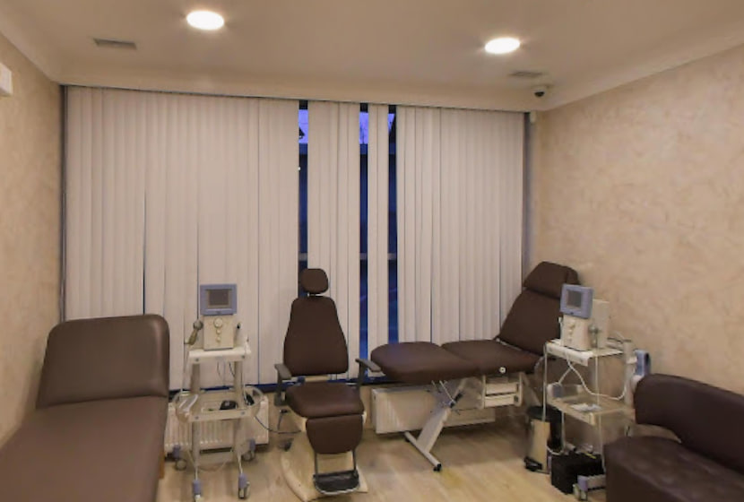 Клініка Роксани Нягул