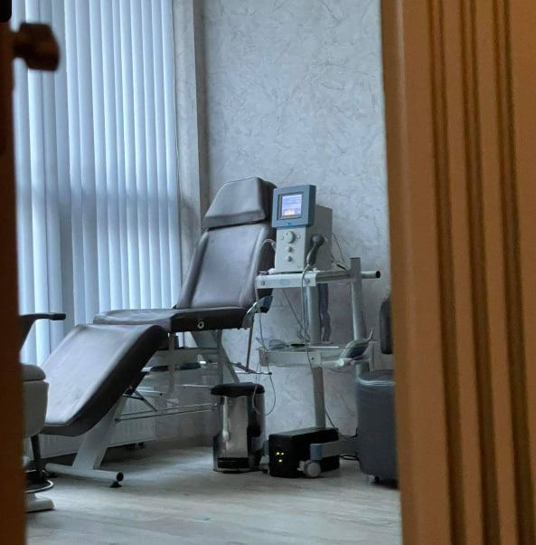 Клініка Роксани Нягул