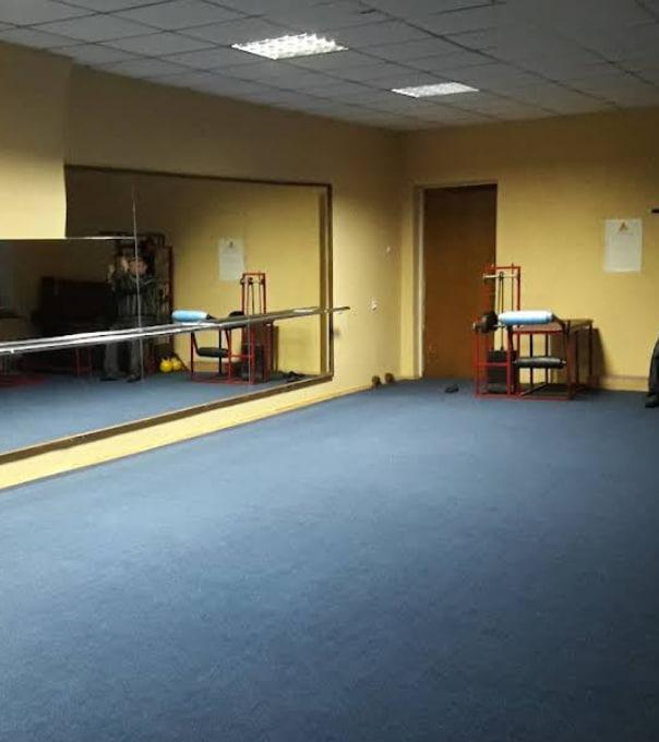 Гімнастично - акробатичний центр