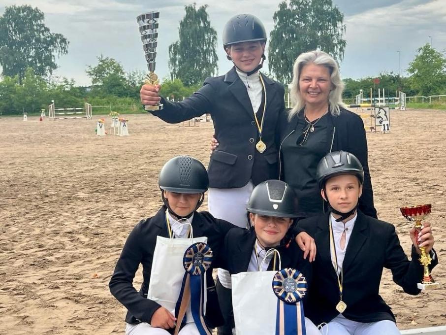 Буревісник