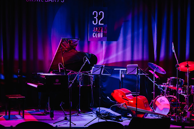 32 Jazz Club