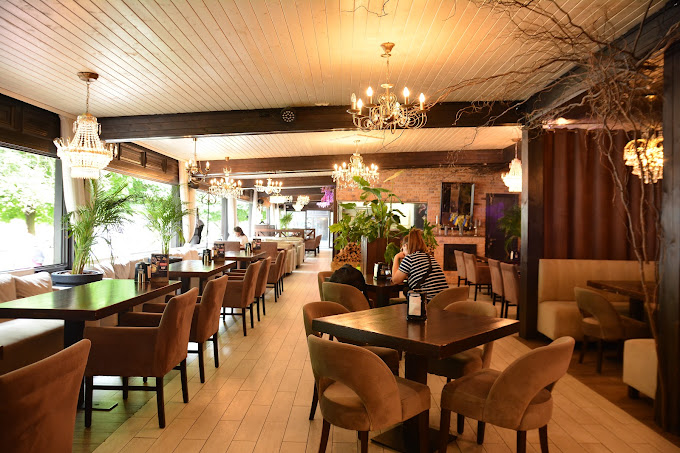 Галерея лицарів