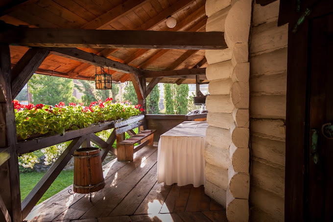 Гуцульський двір