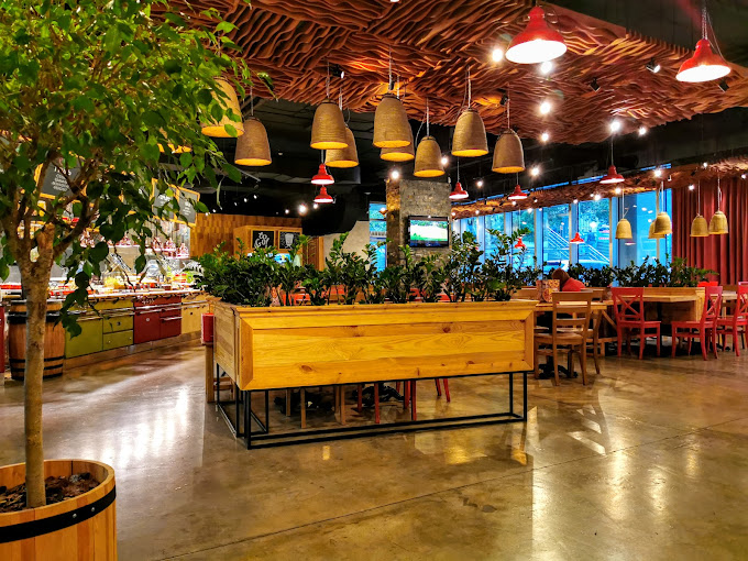 Market Plaza