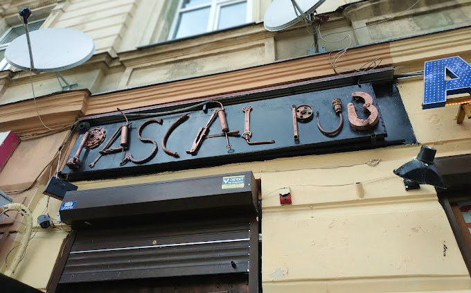 Pascal Pub