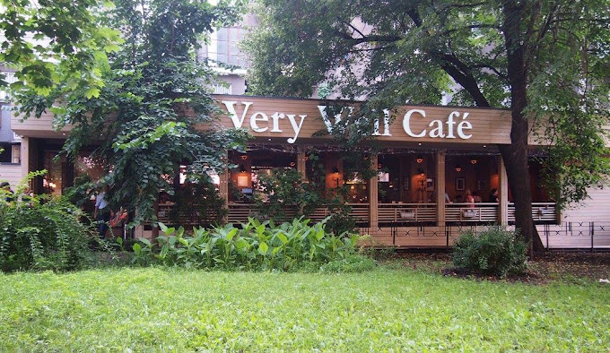 Very Well Cafe