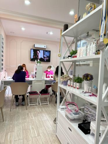 AG Nail Studio