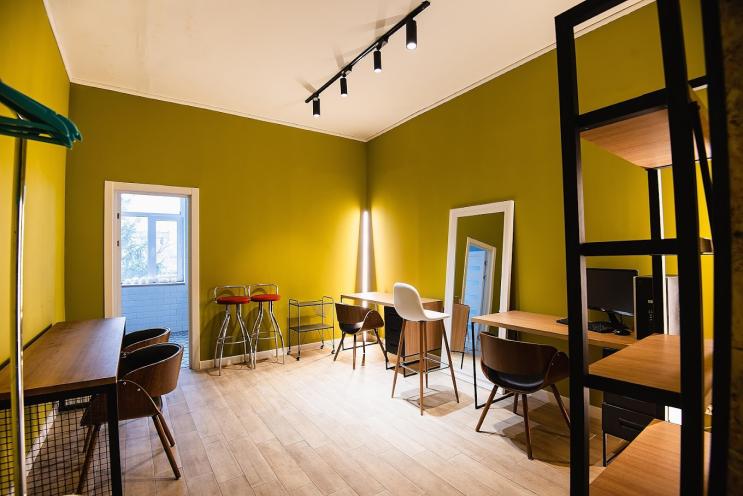 Room Studio