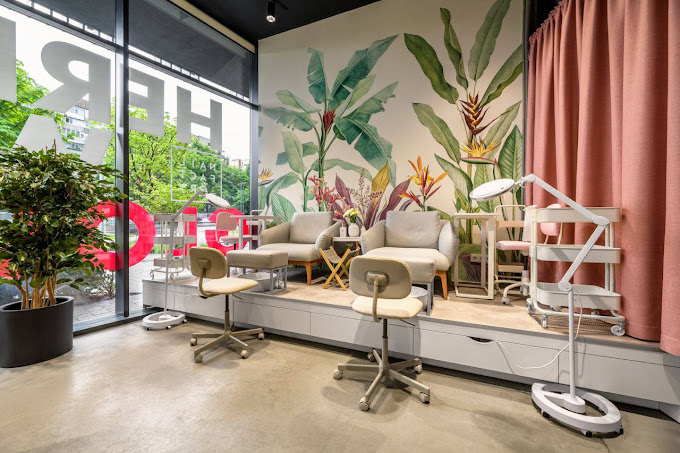 Nail Factory