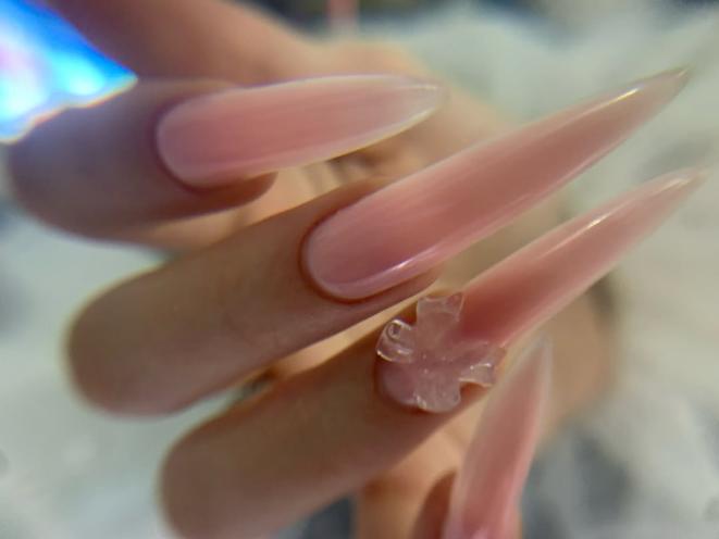 Medline Nails Studio