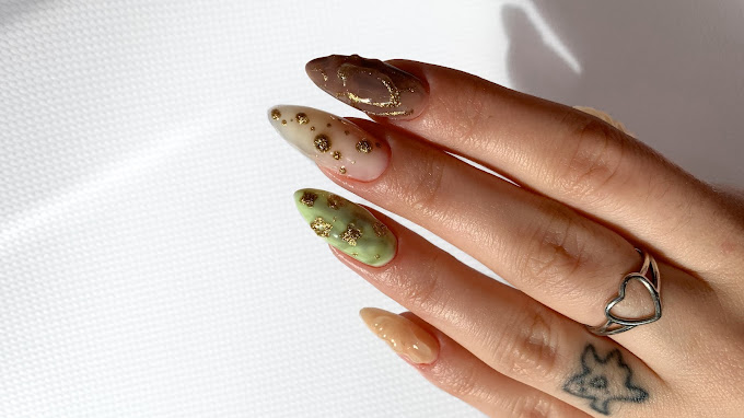 Nailipshi
