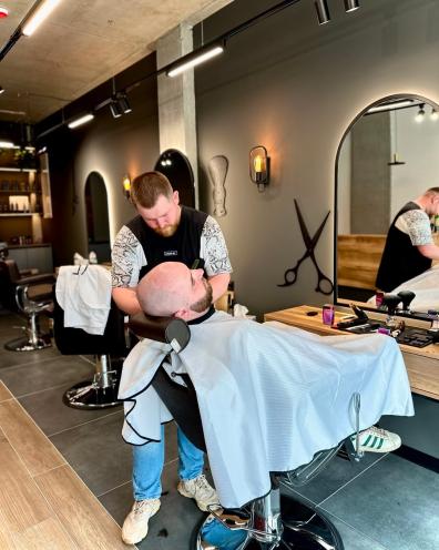 PRIDE BARBERSHOP