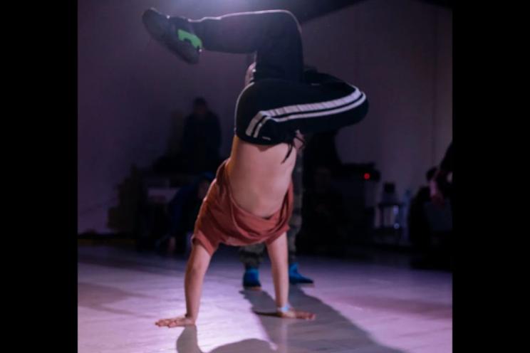 Born 2 Dance School