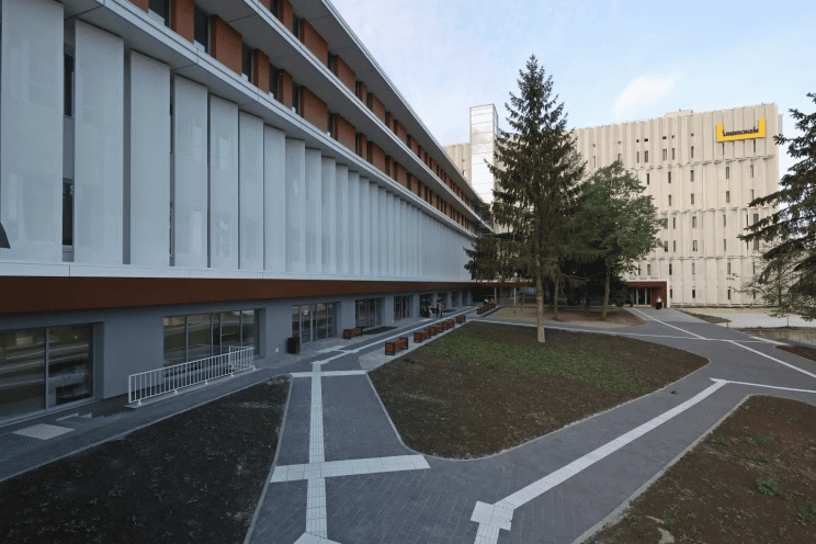 Амбулаторно-поліклінічний центр