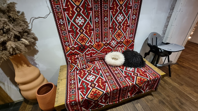 Ахалі